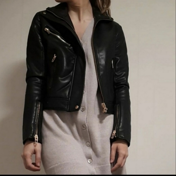 𝅺Blank NYC faux leather jacket - Picture 8 of 10